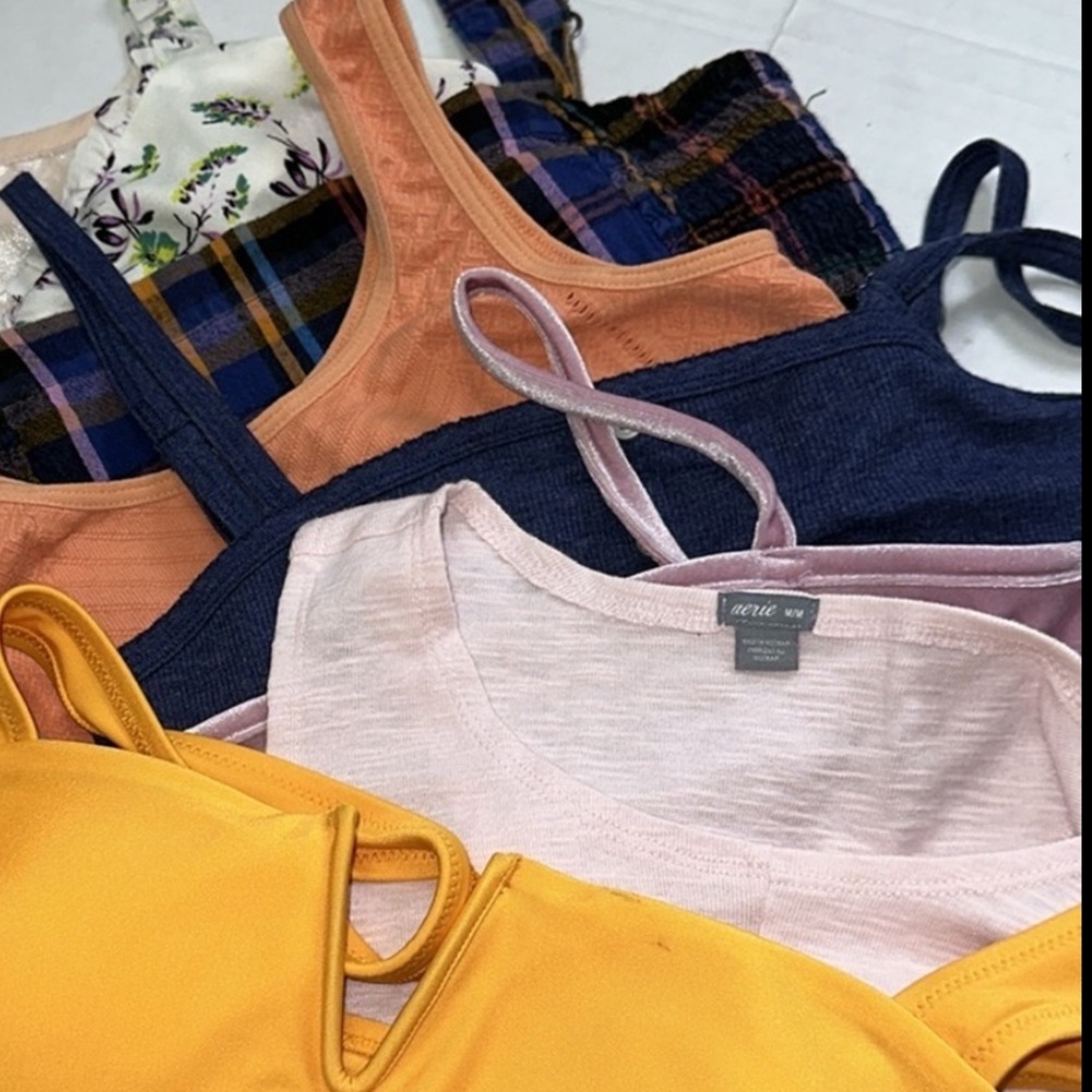 Anthropologie Aerie Hollister American Eagle 7 piece Women’s‎ Top Bundle Medium